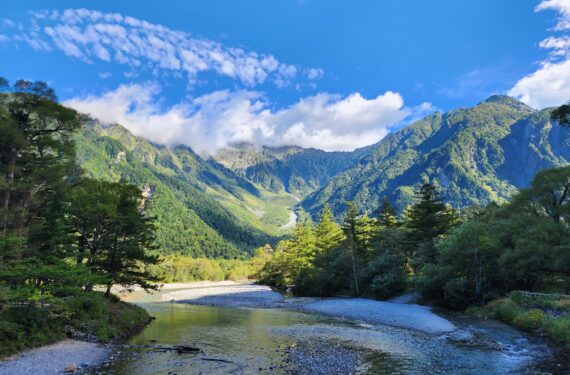 【今がおすすめ】今だからこそ楽しめる初秋の穏やかな上高地。